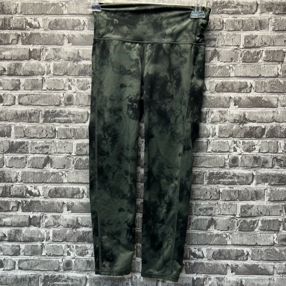‎Athleta